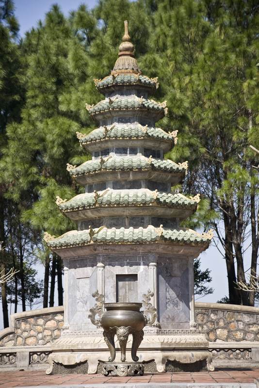 Thien Mu Pagoda, the Pagoda of the Heavenly Lady